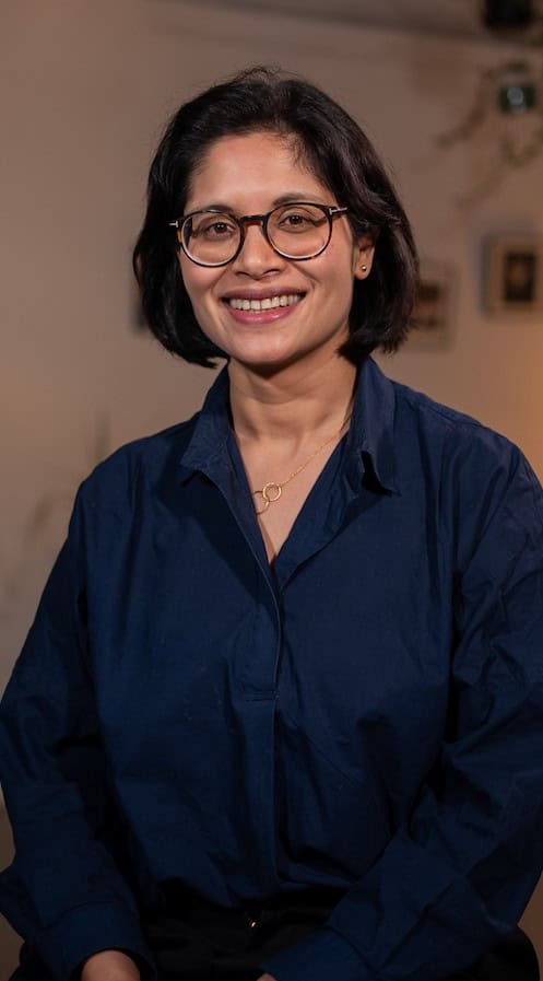 Shahzia Holtom